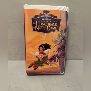 The Hunchback of Notre Dame (VHS, 1997) Clamshell Case